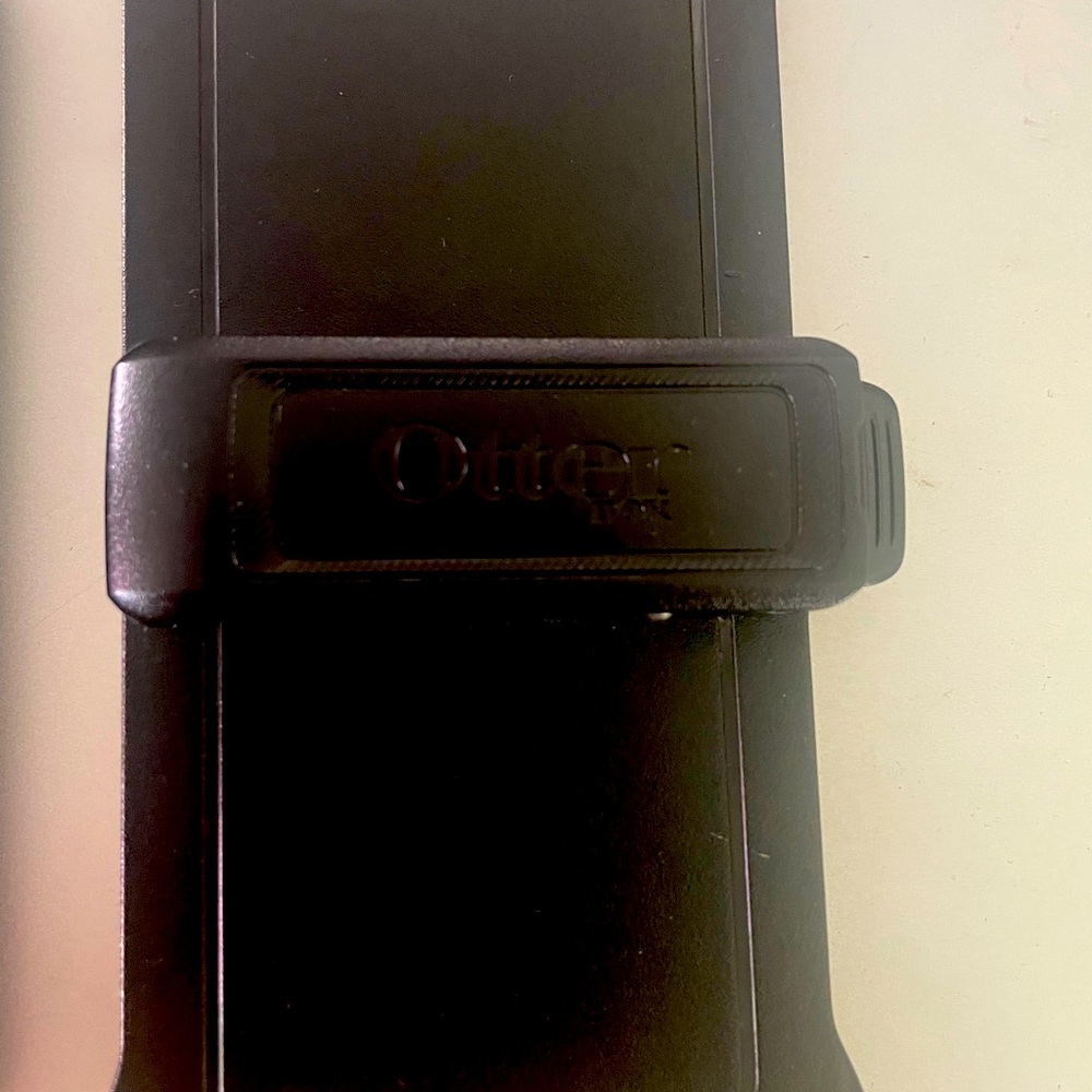 Otterbox Defender with Clip